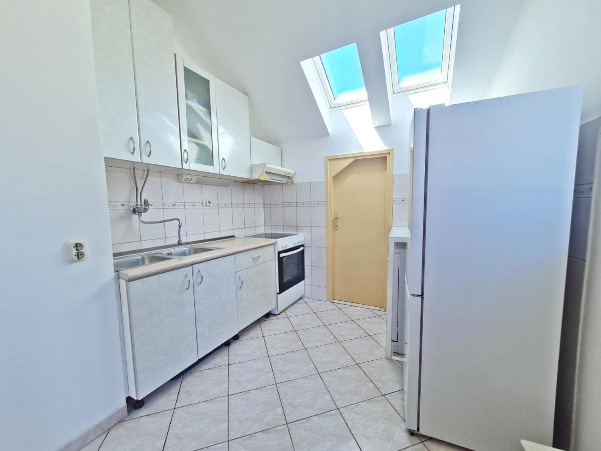 The View Apartment Сплит Екстериор снимка