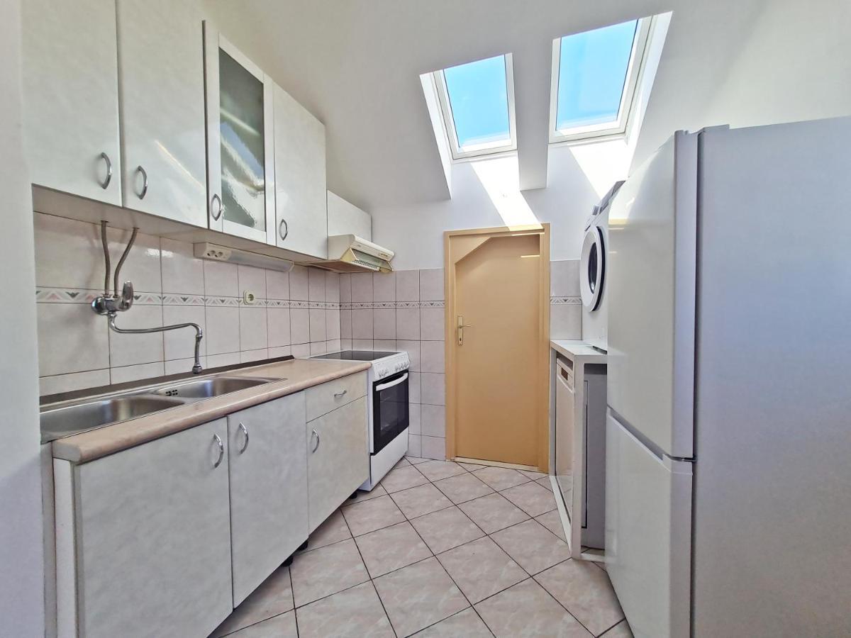 The View Apartment Сплит Екстериор снимка